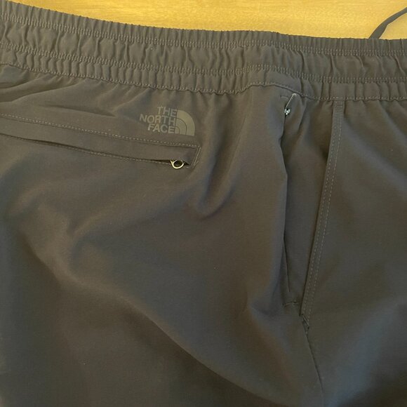 North Face Women’s Never Stop Wearing Ankle Pants, size XL - Picture 4 of 8